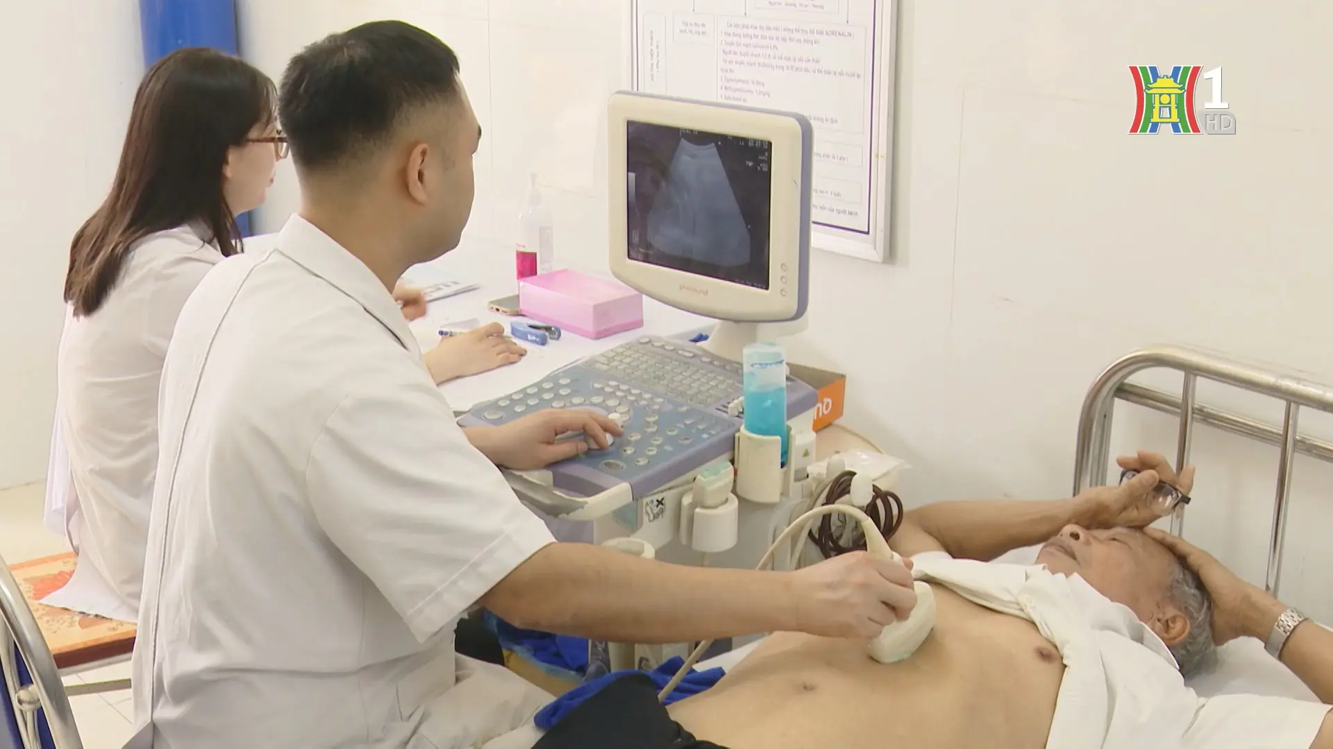 Y tế cơ sở đồng hành với sức khỏe người cao tuổi  | Vì chất lượng dân số Thủ đô | 24/10/2025